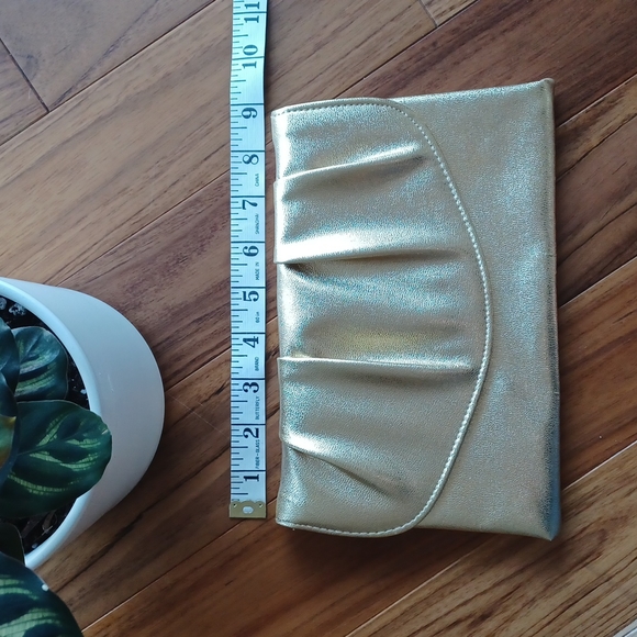 🌿Vintage Gold Evening Clutch - Picture 7 of 9